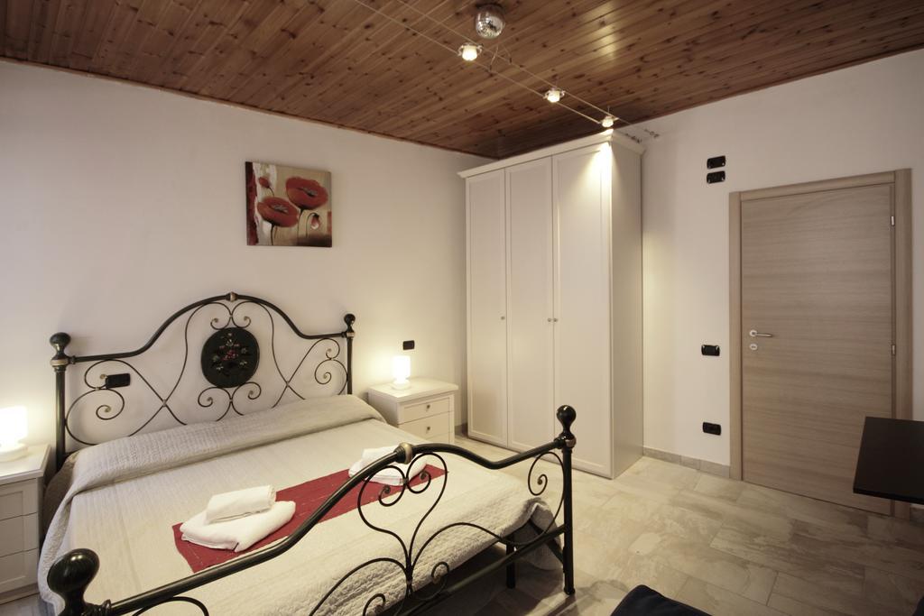 Residenza Anna Διαμέρισμα Βερόνα Δωμάτιο φωτογραφία